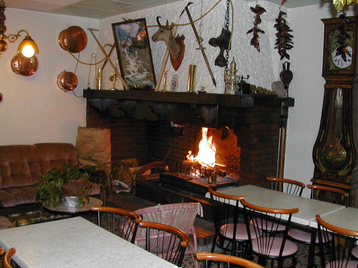 Le Taillon Hotel Gèdre Esterno foto